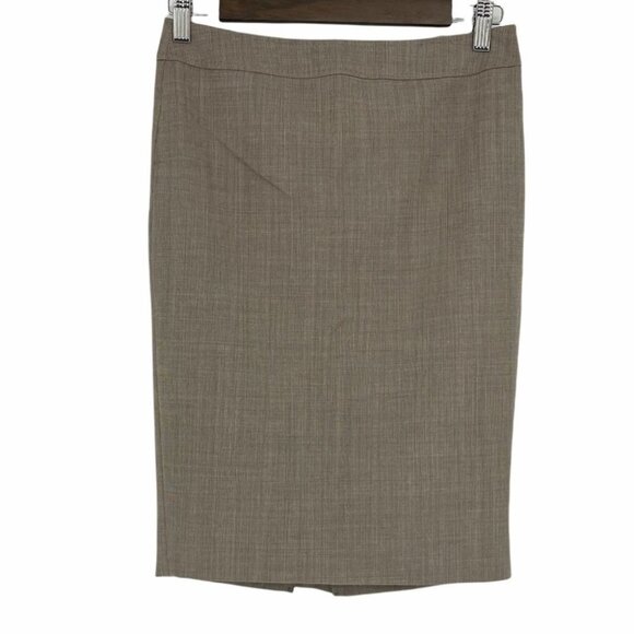 Le  Chateau Size 2 taupe Pencil Skirt business - Picture 1 of 16